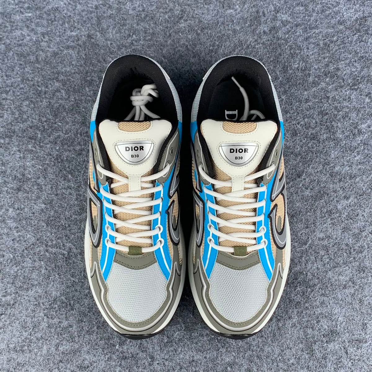 Dior B30 ‘White Beige Blue Olive’
