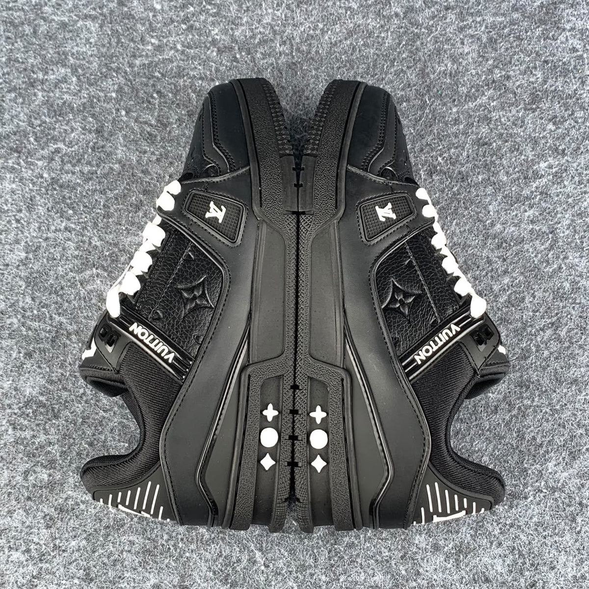 LV Trainer 'Embossed Monogram Black' (B-Grade Version)