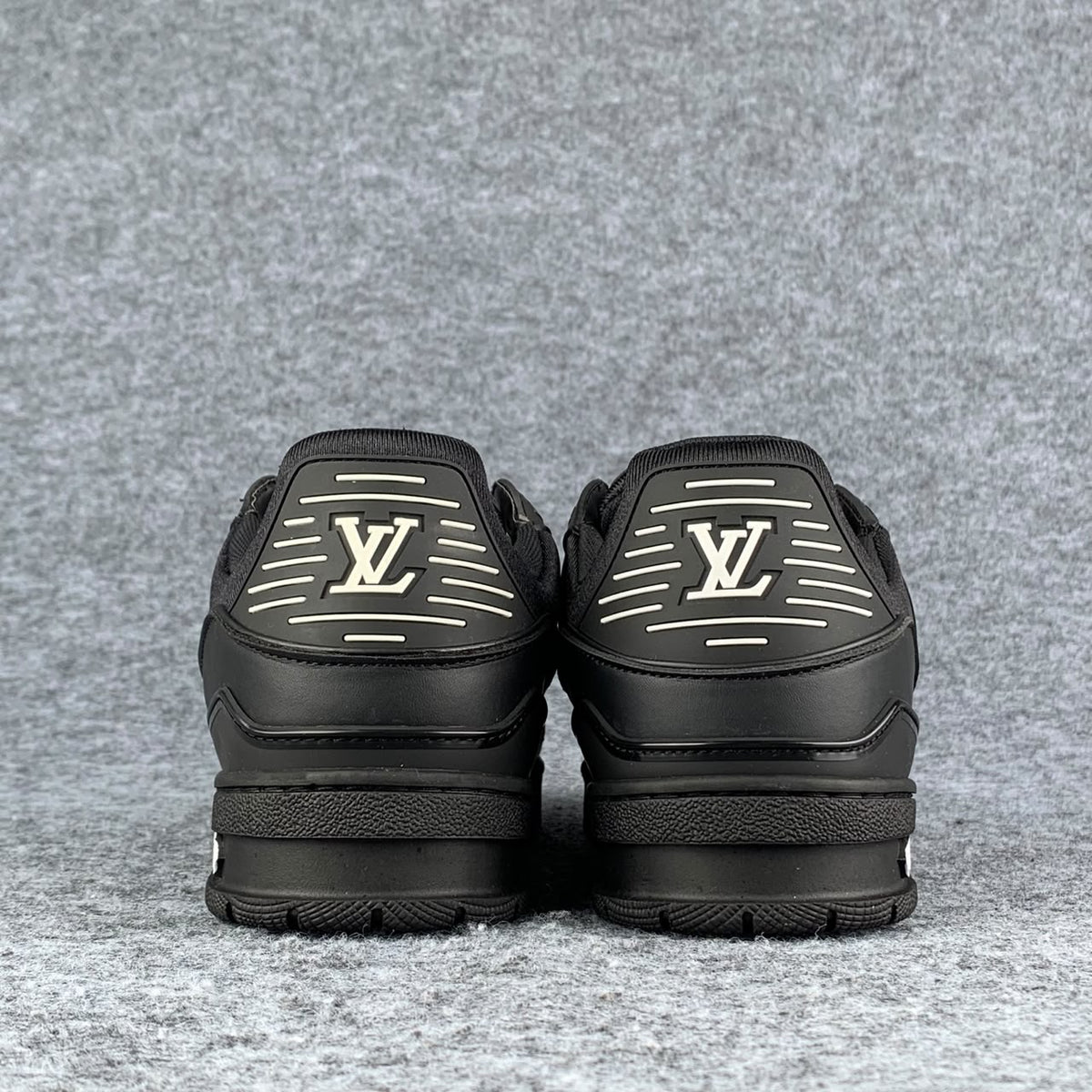 LV Trainer 'Embossed Monogram Black' (B-Grade Version)